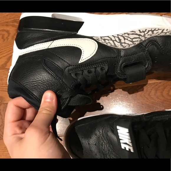 Jordan Legacy 312 size 10.5 - Picture 6 of 7